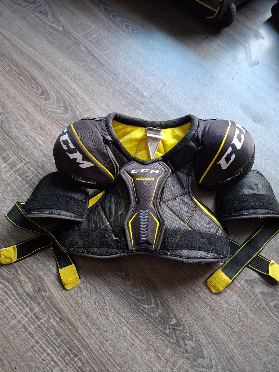 Plastron CCM 3092 - Hockey sur Glace d'occasion à Le Castéra