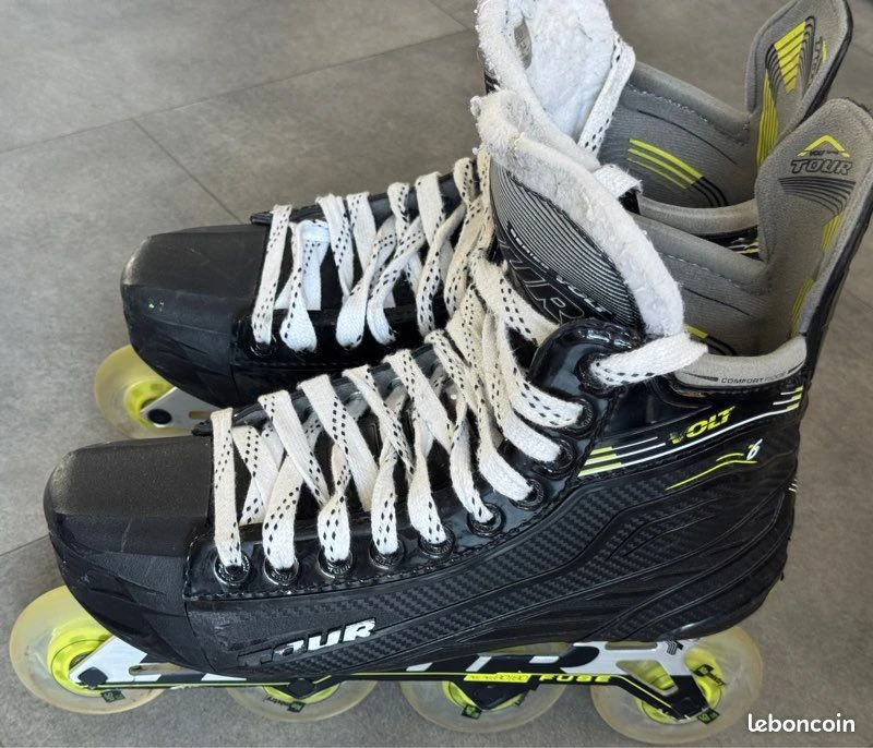 Patins TOUR Volt KV6 Taille 44 - Roller Hockey d'occasion à BOURGOIN JALLIEU