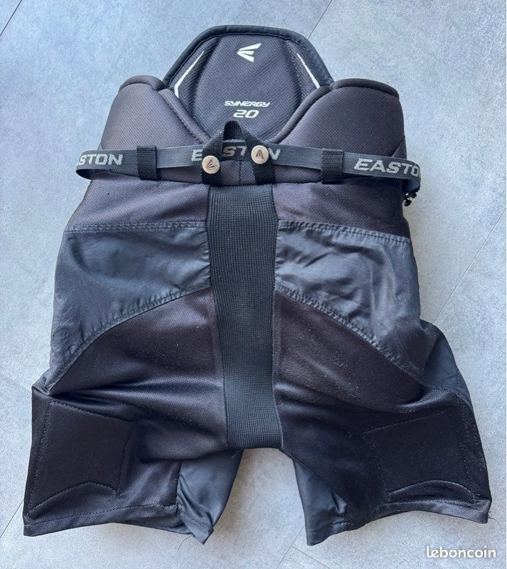 Culotte EASTON + coquille CCM - Roller Hockey d'occasion à Bourgoin-Jallieu