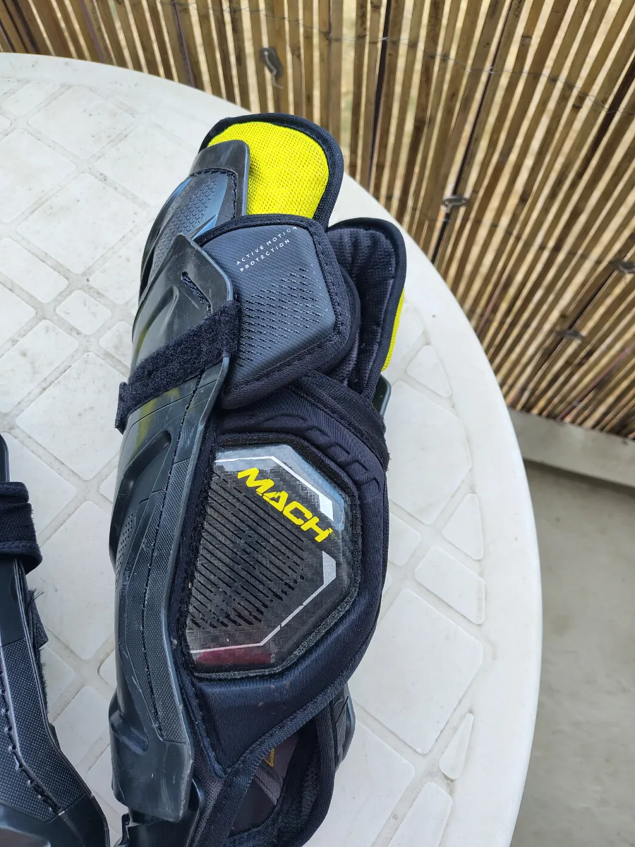 Photo 2 de Jambières Bauer Suprême Mach 13 pouces 33 cm taille 13
