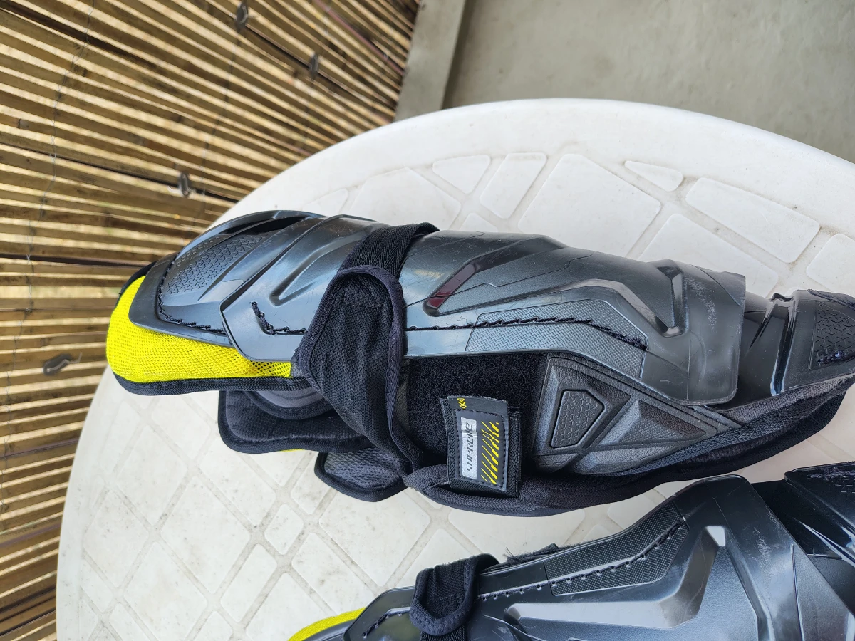 Photo 8 de Jambières Bauer Suprême Mach 13 pouces 33 cm taille 13
