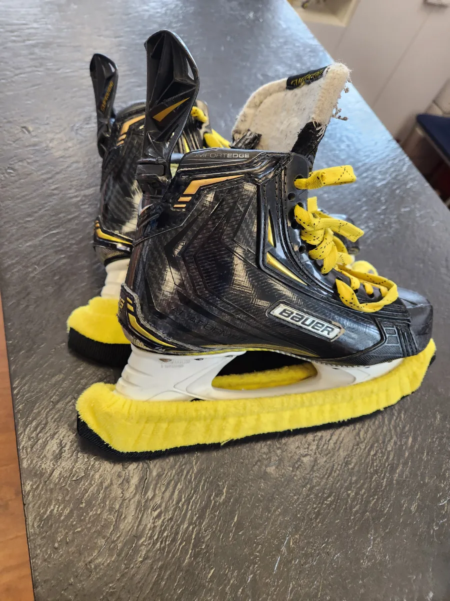 Photo 3 de Patins Bauer 2S pro T39 (6) pointure 39