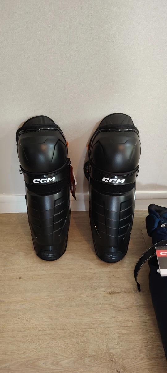 Jambières CCM Jambières CCM TACKS XR PRO 15" taille 15" SR